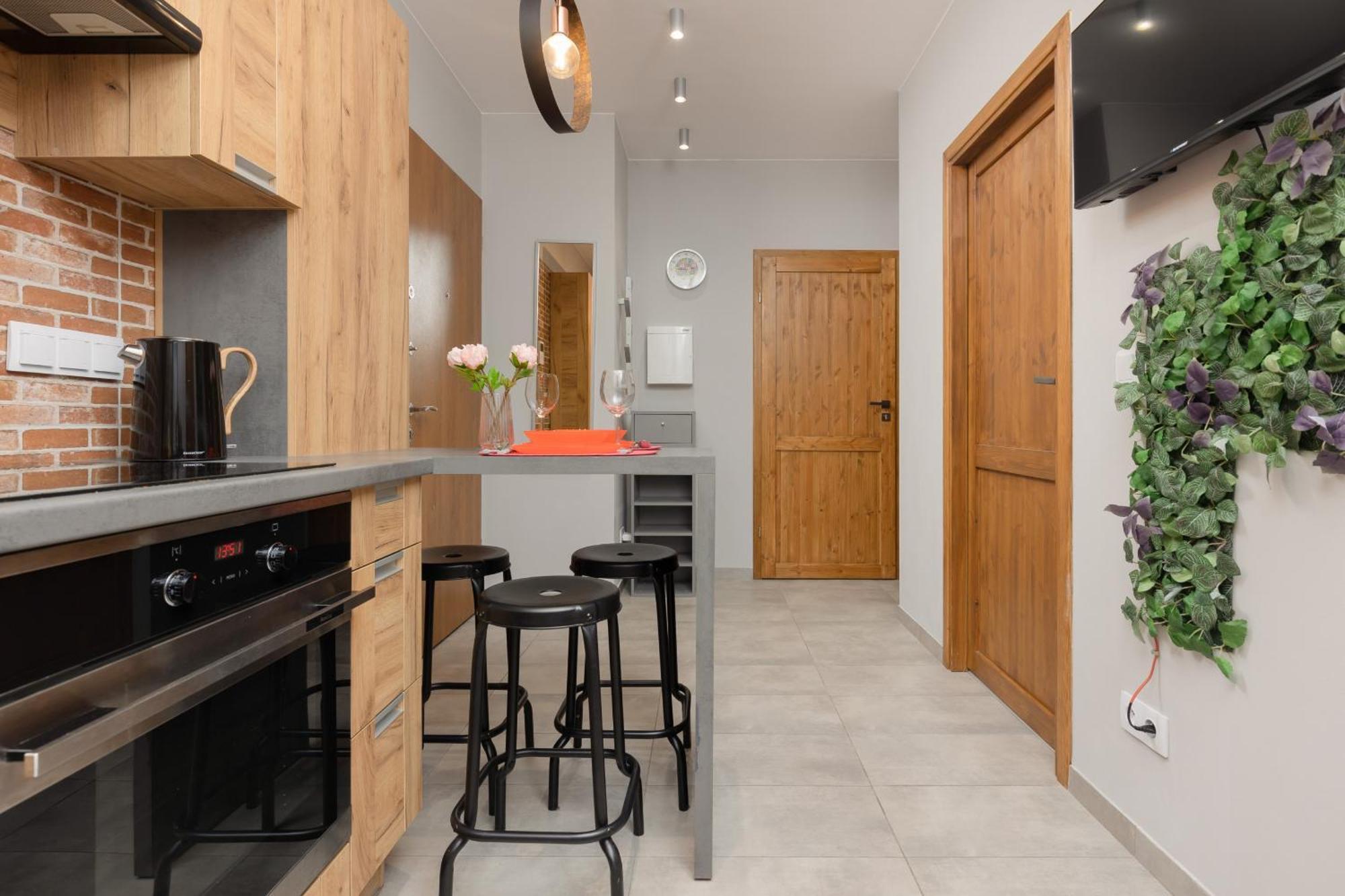 Cozy Three-Bedroom Family Apartment In Warsaw By Noclegi Renters Dış mekan fotoğraf